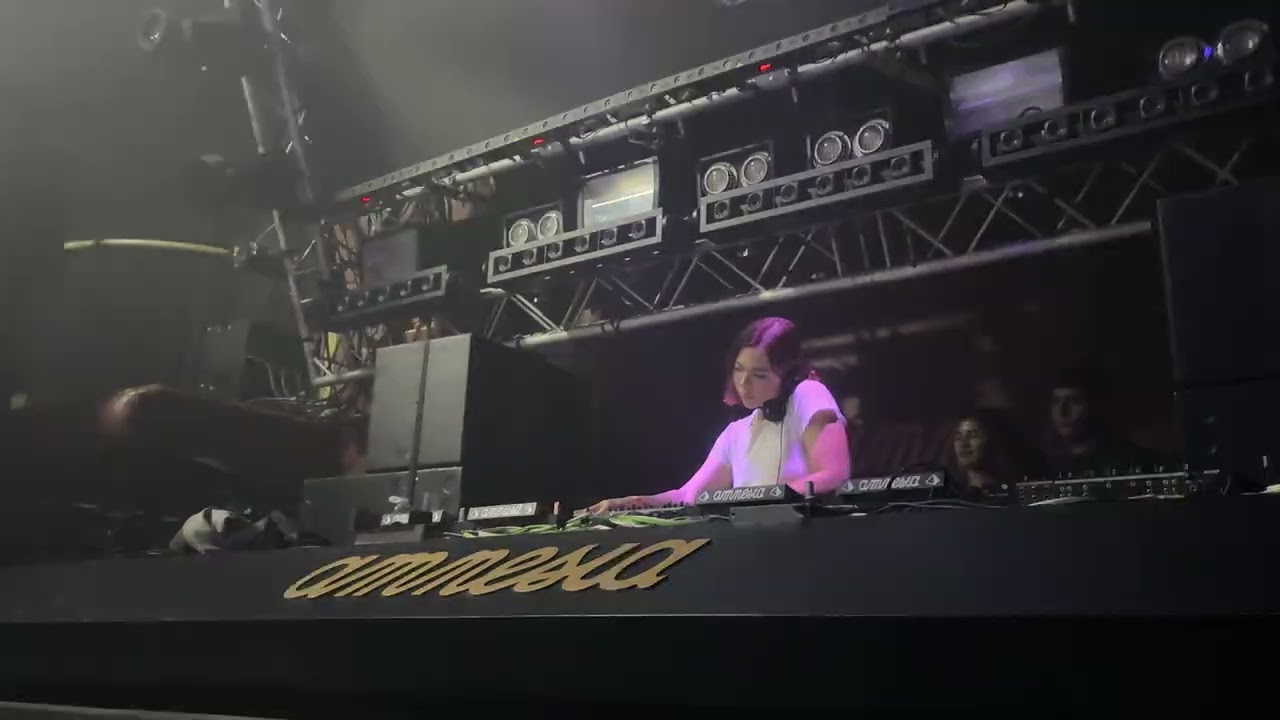 Nina kravitz at Amnesia Ibiza , Closing party Pyramid 2025