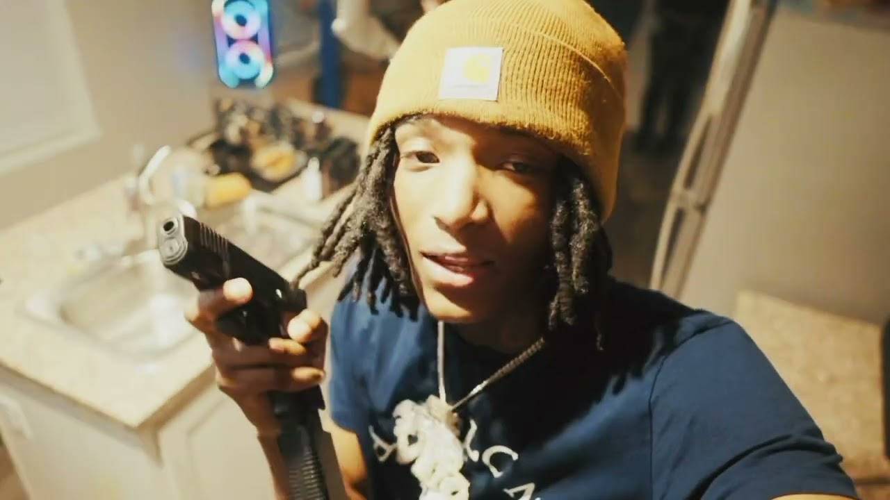 NB Vito “Blrrrrrrddd” (Official Music Video) Shot By @C2Films 