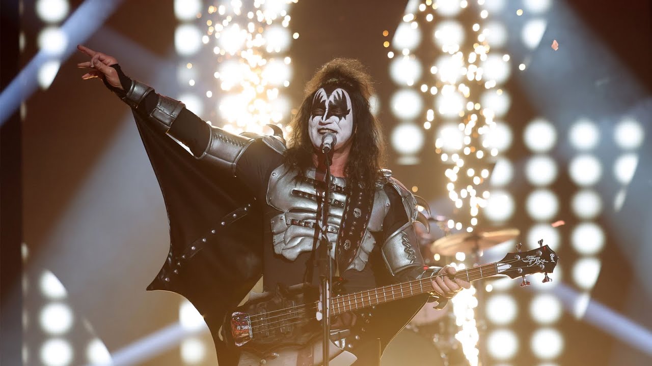 Bertin Osborne imita KISS en 