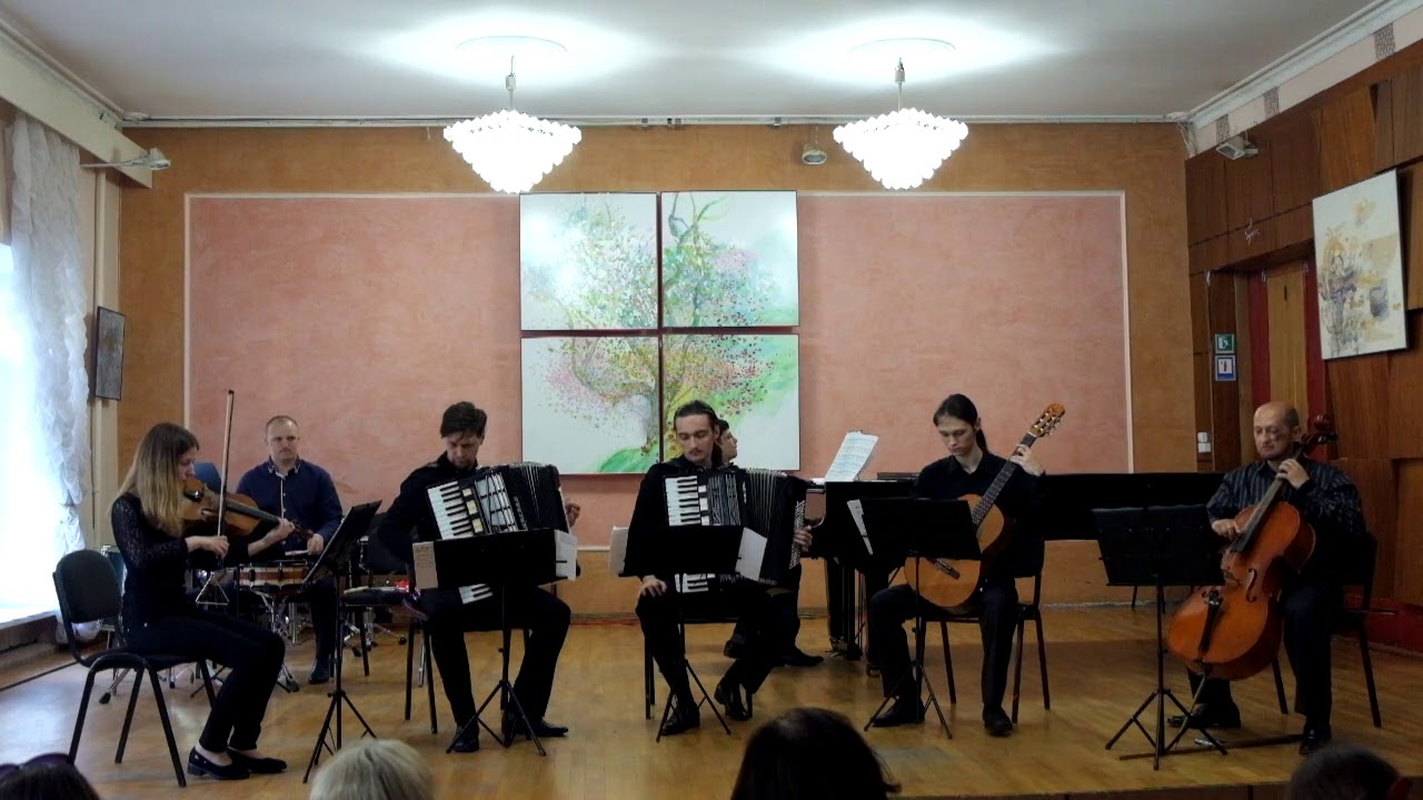 Latcho Drom — La Verdine (by Anatra Ensemble)
