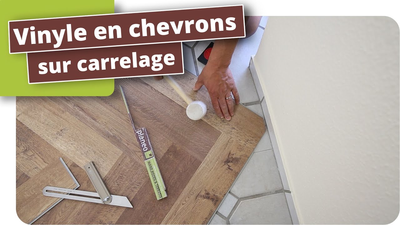 Poser un revêtement en vinyle en chevrons sur des carreaux