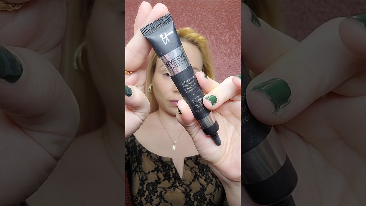 IT Cosmetics Bye Bye Under Eye Concealer Light #itcosmetics #concealer