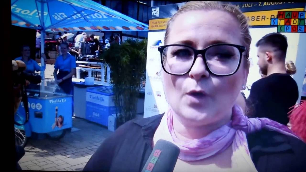 Fashion Show Michaela Bieling auf der 121. Deutsches Traber-Derby | 07.08.2016