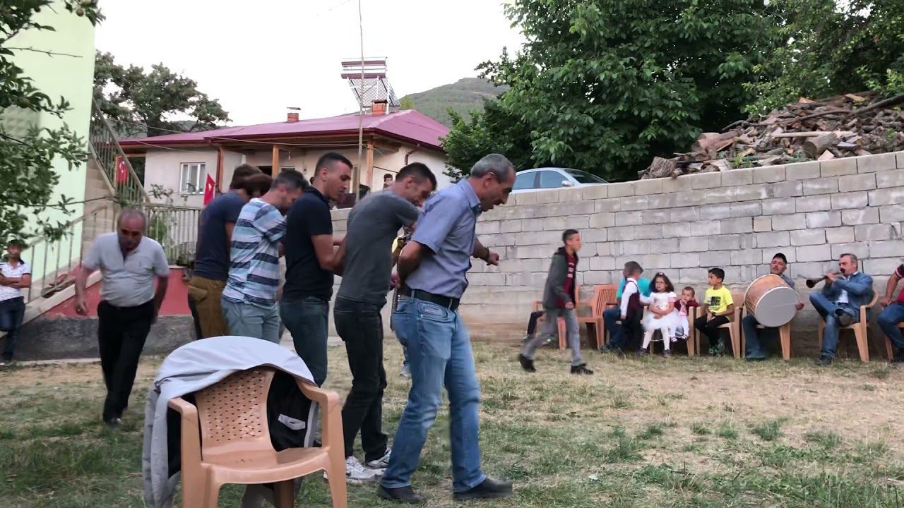 Sivas yildizeli yolkayakoyu halay