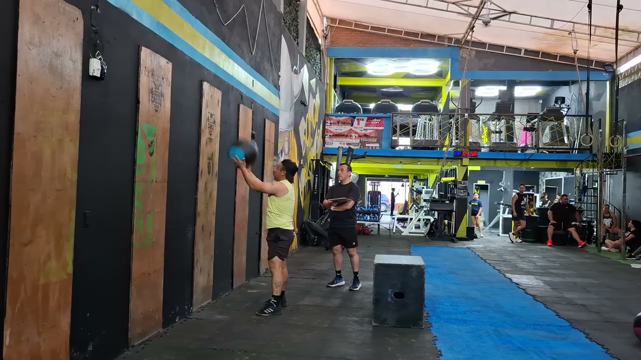 Crossfit open 26.1 rx victor hugo sanchez 