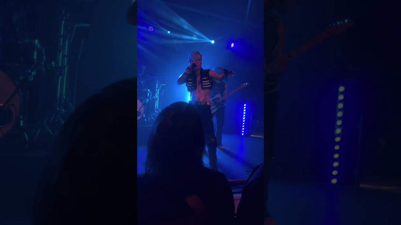 TX2 preforming “The Resistance” at their OK City show for the TX2 “The End Of Us” tour, Feb 13, 2026