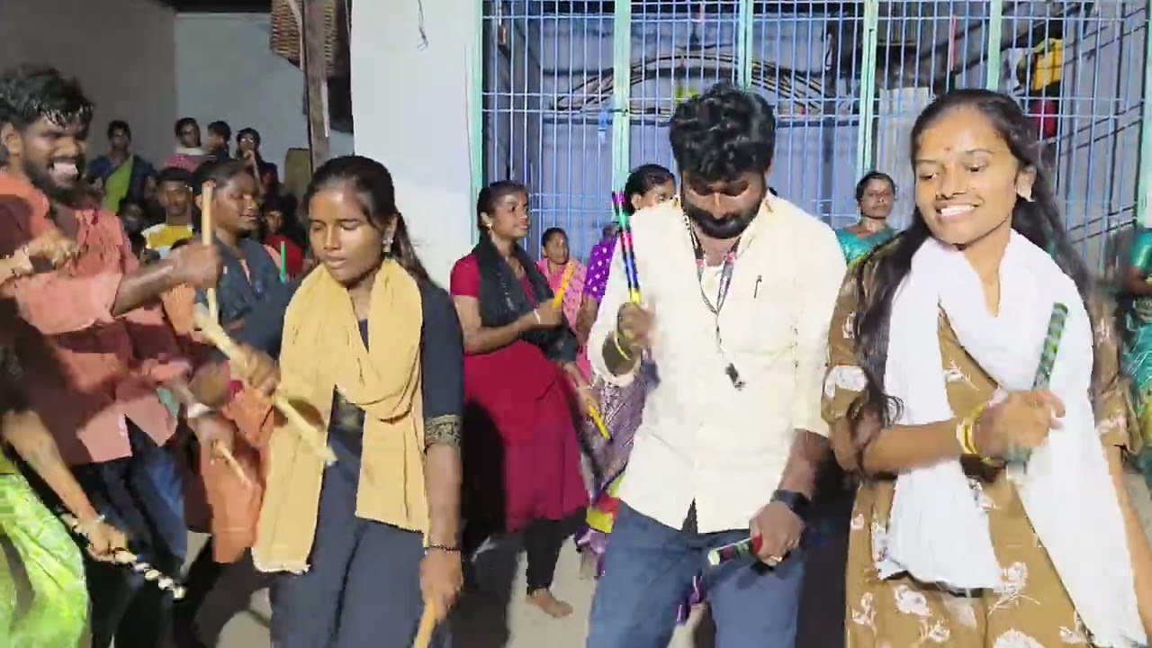 అశోక్ కోలాటం మైదుకూరు 9010051312 కన్నెలూరు లో చామంతి పువ్వా అంటూ చూడండి ఫ్రెండ్స్ 