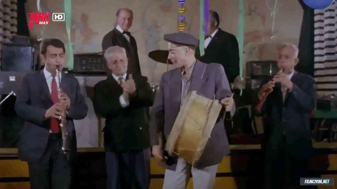 Şen ola düğün şen ola - Keloğlan Aramızda Film Kesiti