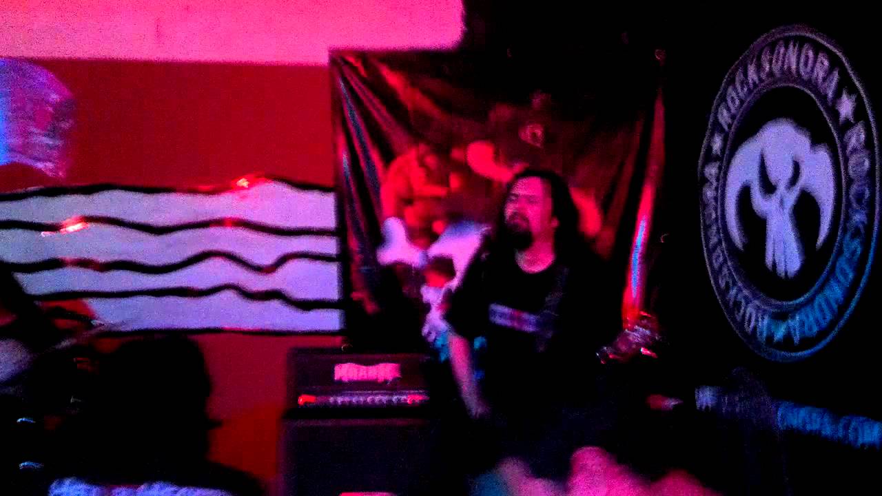 SECTAS - Tierras muertas (@BICHOs BAR) 2012-10-21