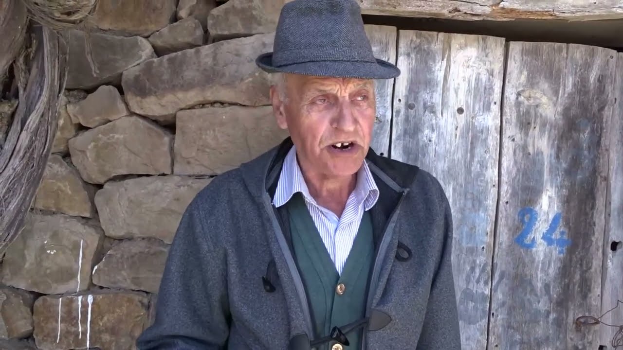 Village ZIOUI, AKFADOU : Entretien avec M. BOUDJEMAI RACHID, un historien local