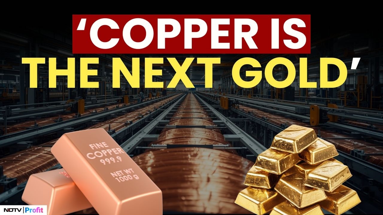 Will Copper Outshine Gold in 2026? Expert Reveals 2026 Outlook