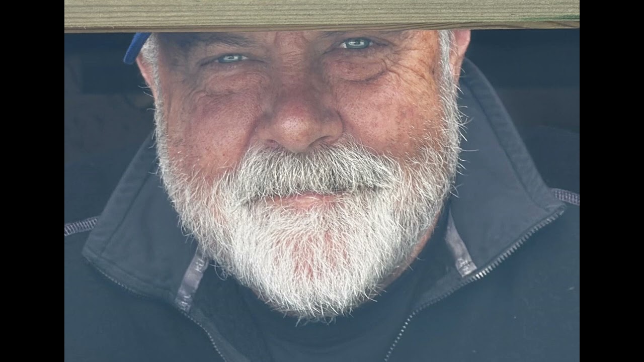 1016. Jim Newton on Jerry Garcia, the Grateful Dead, and the American Counterculture