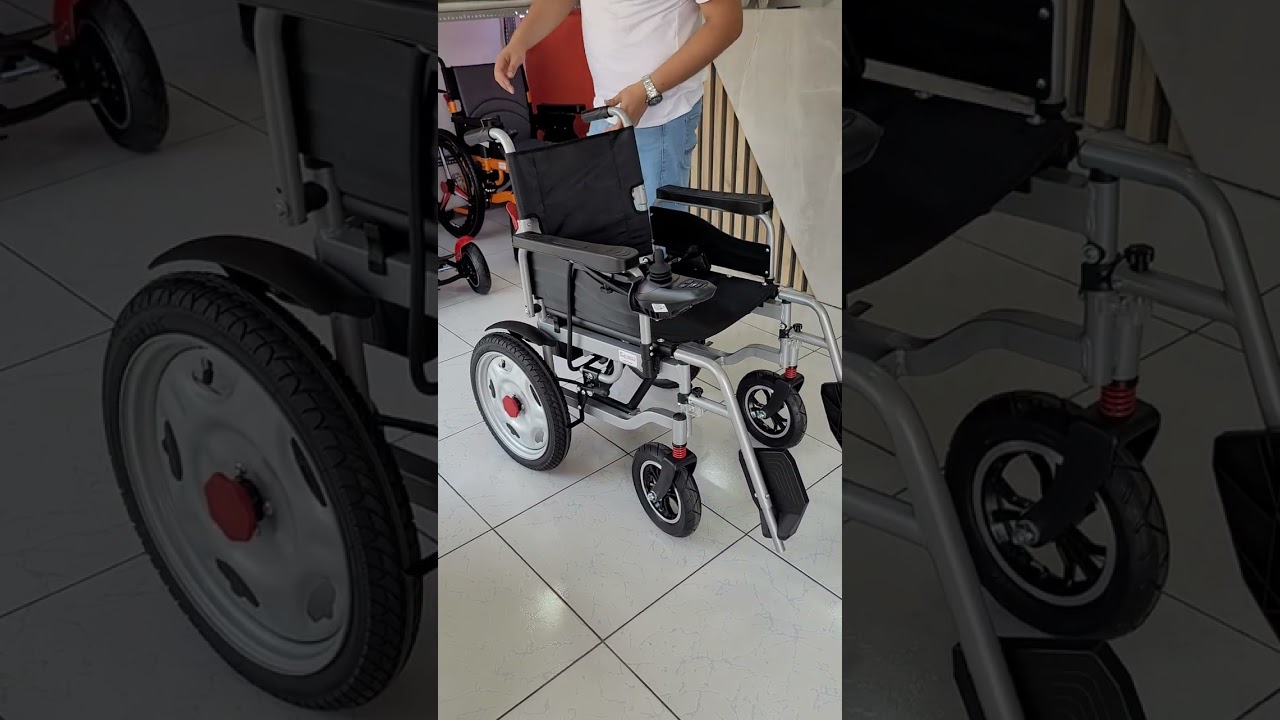 Silla de ruedas eléctrica COMFORT (uso y plegado)