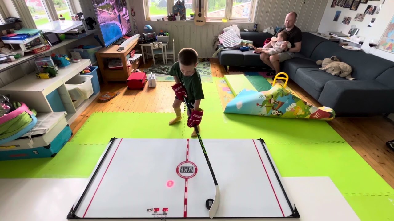 Game changer Hockey 2 weeks training 6 years old Aleksandr