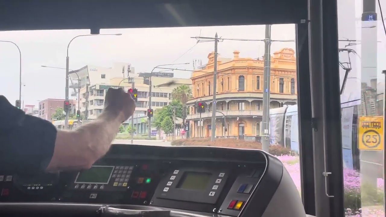 Drivers view Tram ride from Thebarton to Royal Adelaide Hospital