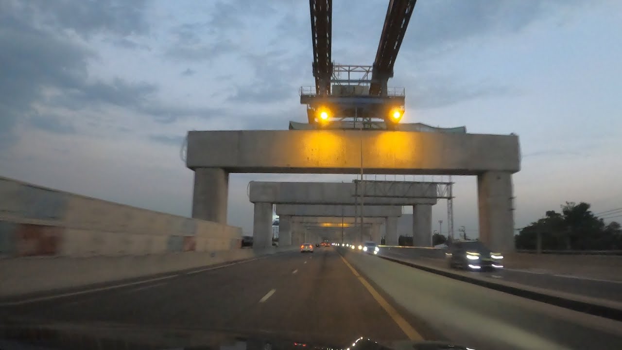 Review of the elevated expressway, Dao Khanong toll plaza, Rama IX Bridge.