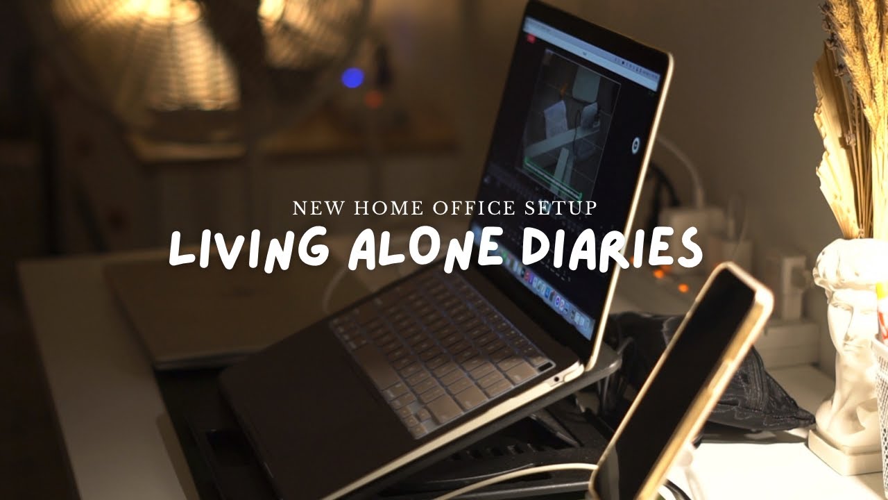 LIVING ALONE DIARIES • new home office setup 👩🏻‍💻 • standing desk •laksa fried rice 🥘 • condo living