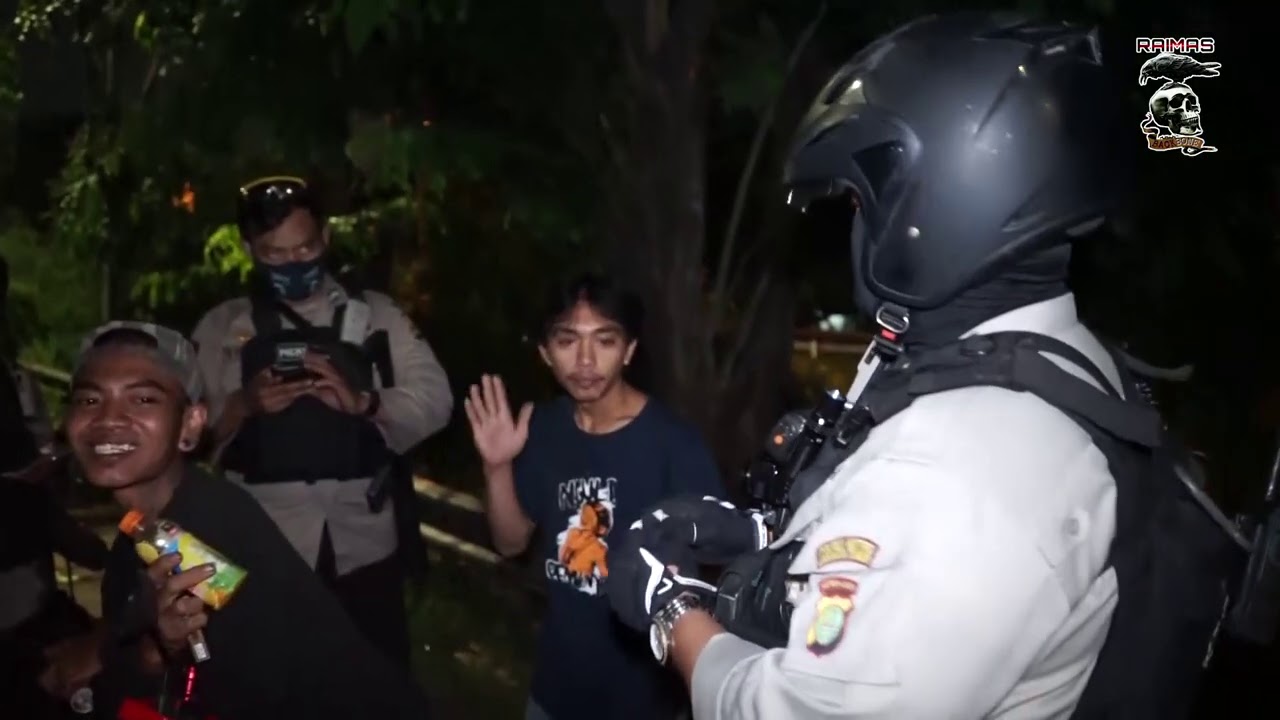 RAIMASBACKBONE || KITA COMBLANGIN SEKALIAN