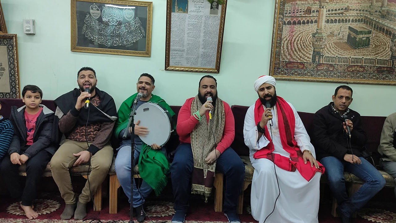 إحتفال فرقة الحضرة بمولد سيدنا الحسين بمسجد الصفا بالدراسه