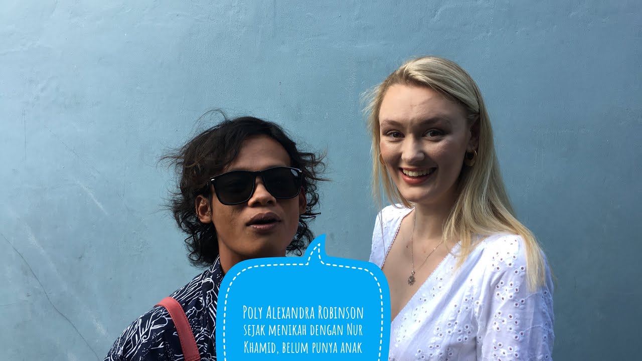 Poly Alexandra Robinson sejak menikah dengan Nur Khamid, belum punya anak