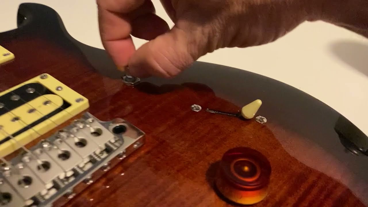 Stiff volume knob on electric guitar