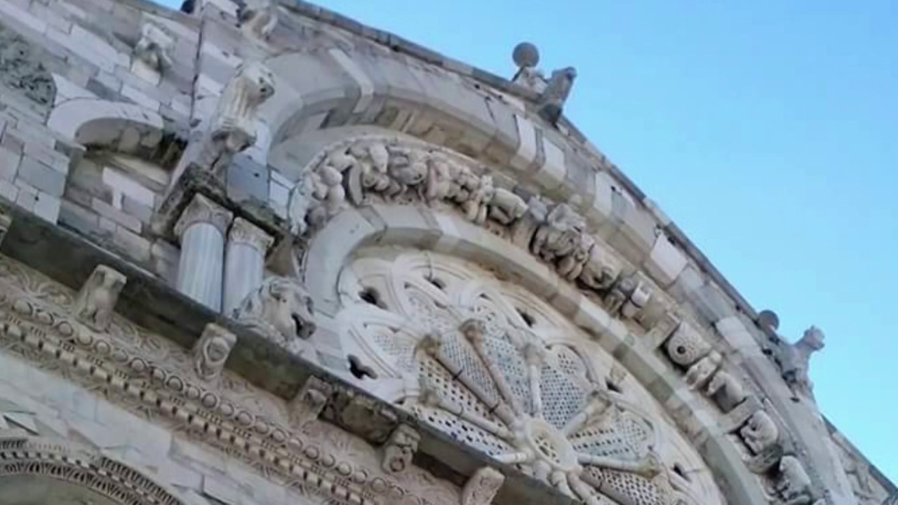 Misteri e segreti della Concattedrale di Troia: Medioevo da amare