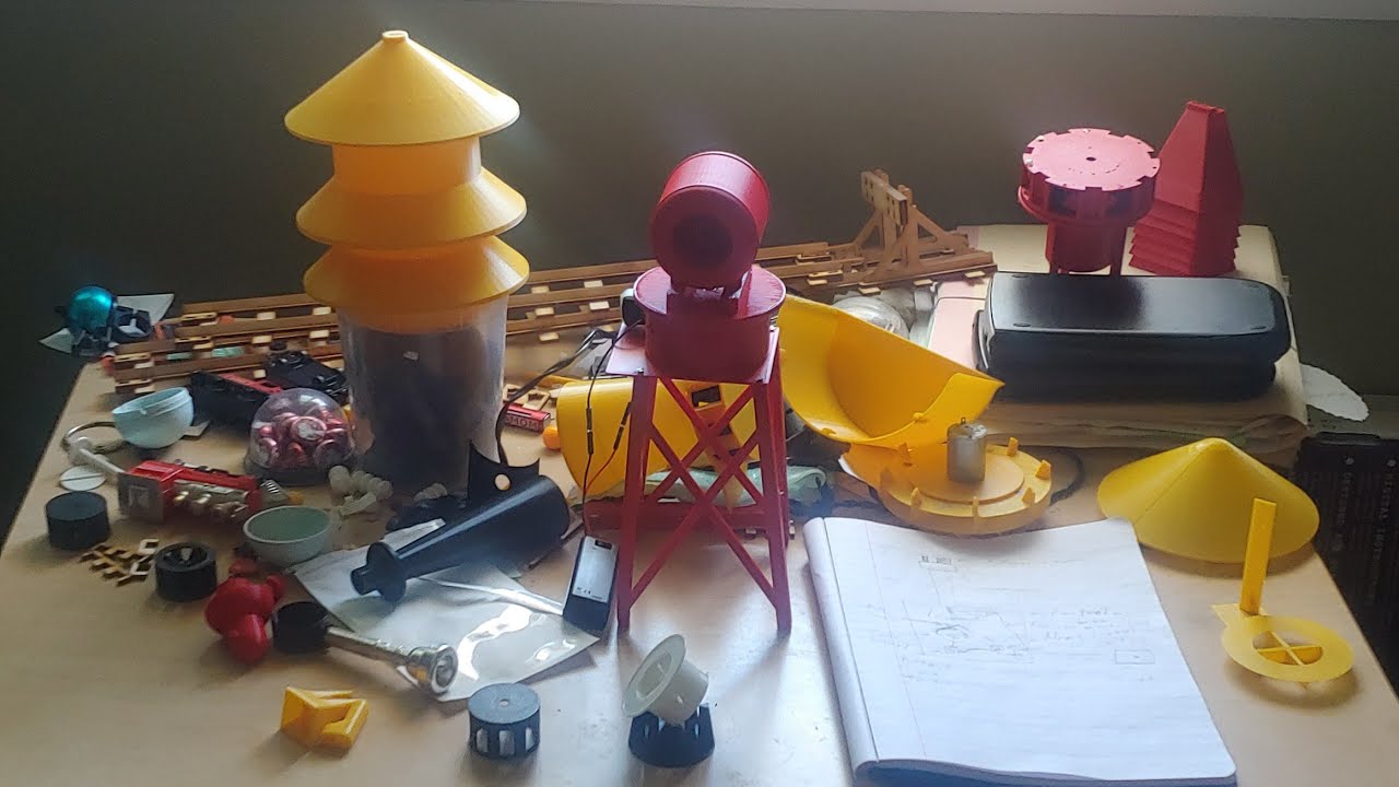 Desk tour and voice reveal!