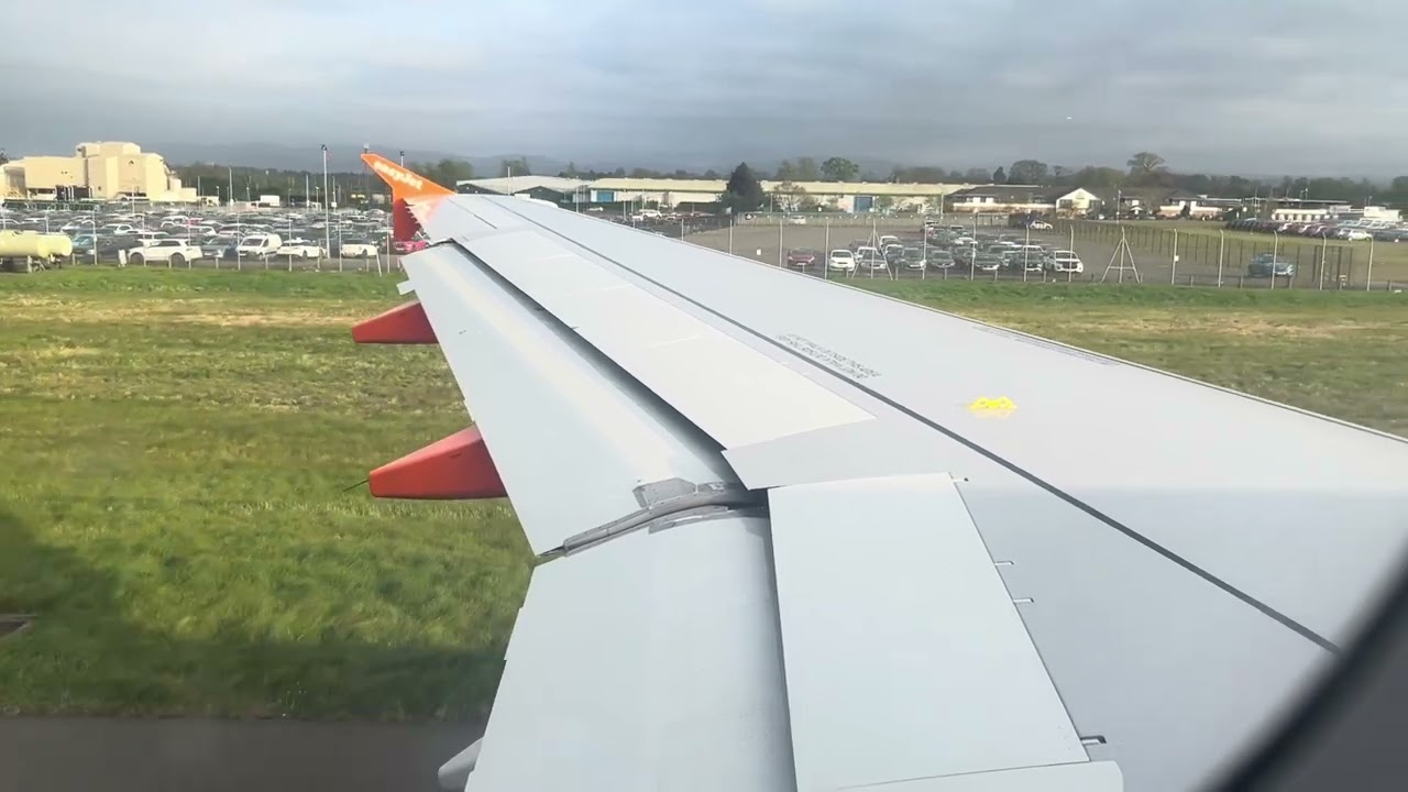 EasyJet airbus a320-214 pushback taxi and take off from EDI