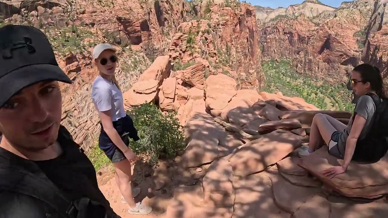 Zion National Park - Angels Landing to Scout Lookout