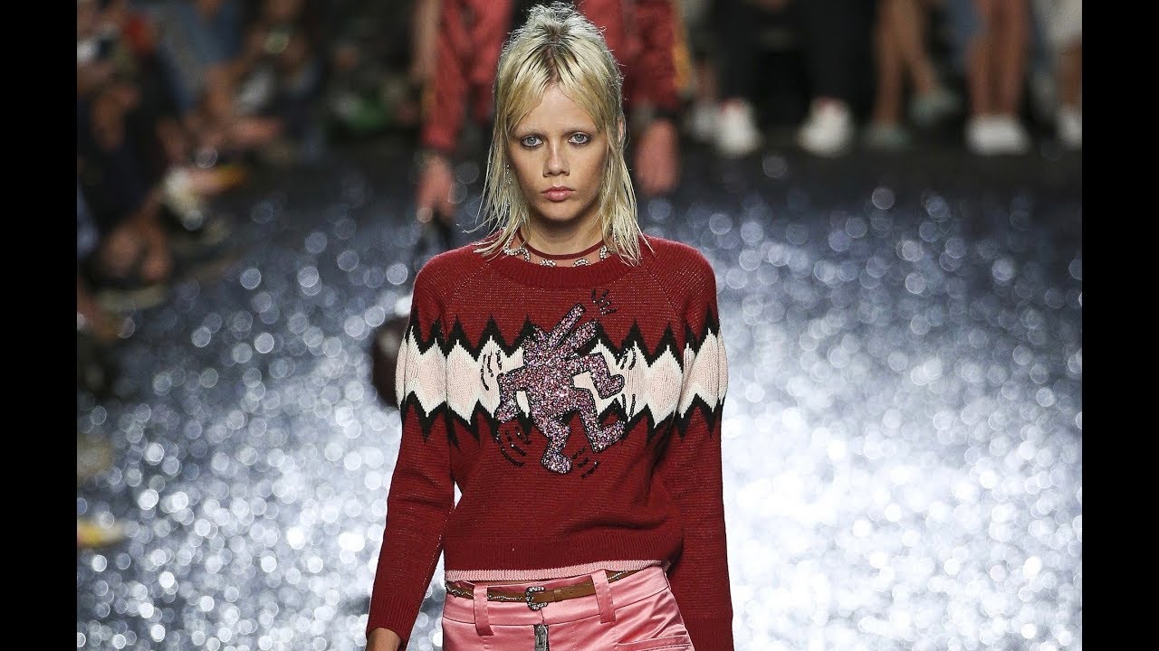 A 60 Second ⏱ Review of the Coach SS18 Show