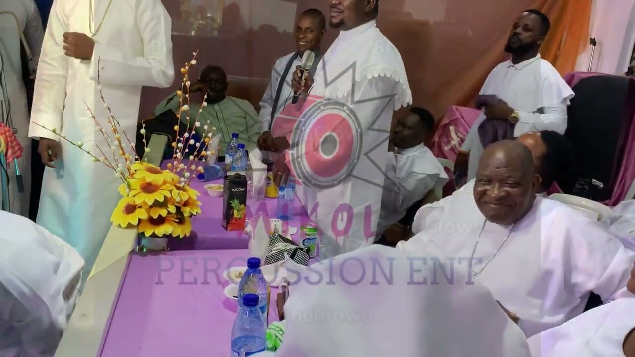 Tobi Zion featuring Amb Segun Nabi, Amb Ajidara and Alayo melody singer at Wonders of praise 1.0 (2)