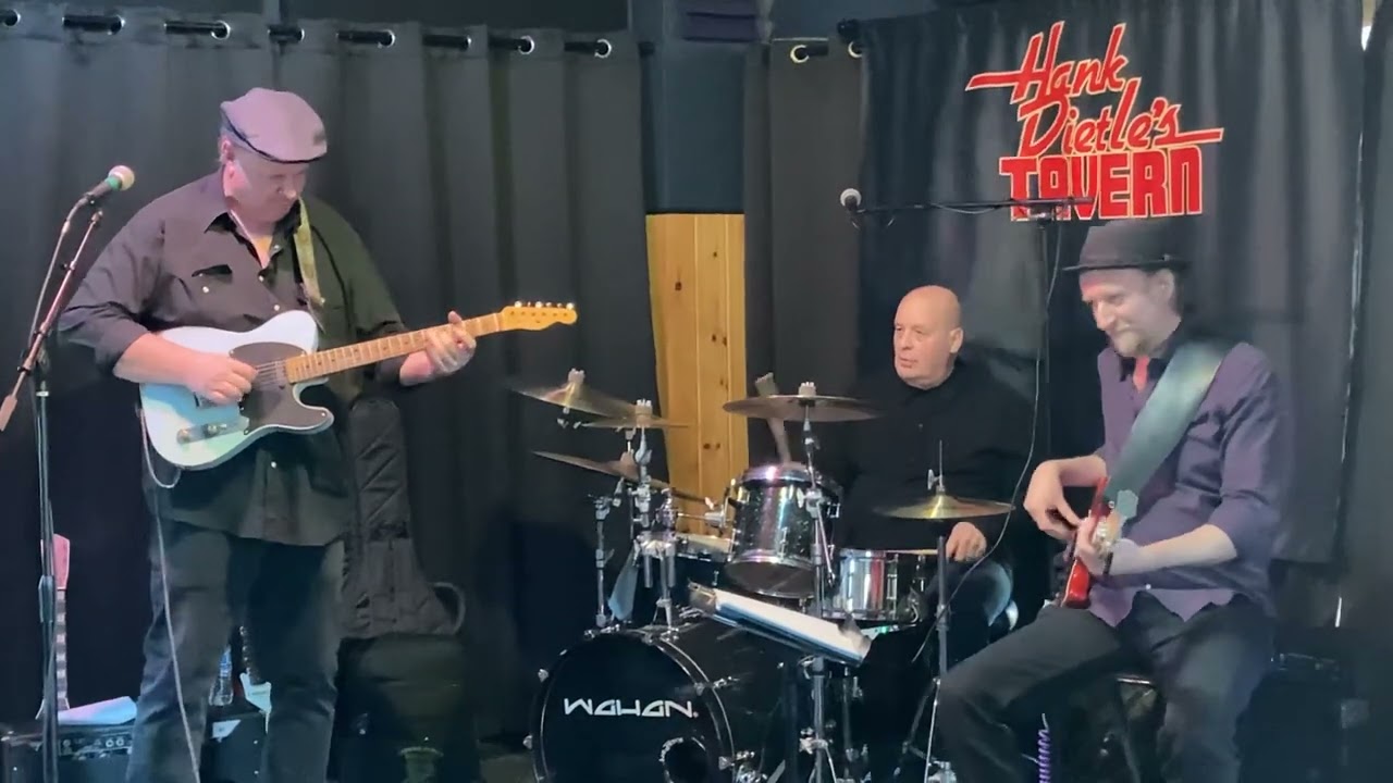 Dave Chappell, Chris Brown & Pete Ragusa cover Danny Gatton’s “Pretty Blue” @ Hank Dietle’s, 1/15/23