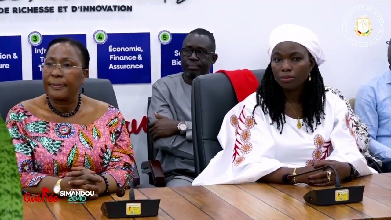🎥 I 𝗣𝗿𝗲́𝘀𝗶𝗱𝗲𝗻𝗰𝗲 𝗱𝗲 𝗹𝗮 𝗥𝗲́𝗽𝘂𝗯𝗹𝗶𝗾𝘂𝗲 : 𝗜𝗻𝘀𝘁𝗮𝗹𝗹𝗮𝘁𝗶𝗼𝗻 𝗱𝗲𝘀 𝗻𝗼𝘂𝘃𝗲𝗮𝘂𝘅 𝗰𝗼𝗻𝘀𝗲𝗶𝗹𝗹𝗲𝗿𝘀 𝗱𝘂 𝗖𝗵𝗲𝗳 𝗱𝗲 𝗹’𝗘́𝘁𝗮𝘁