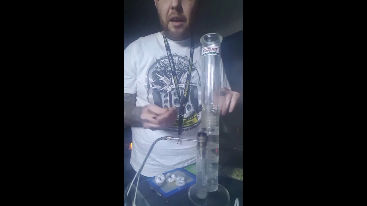 Krispy Kief reviews stardawg crumble by moose family farms