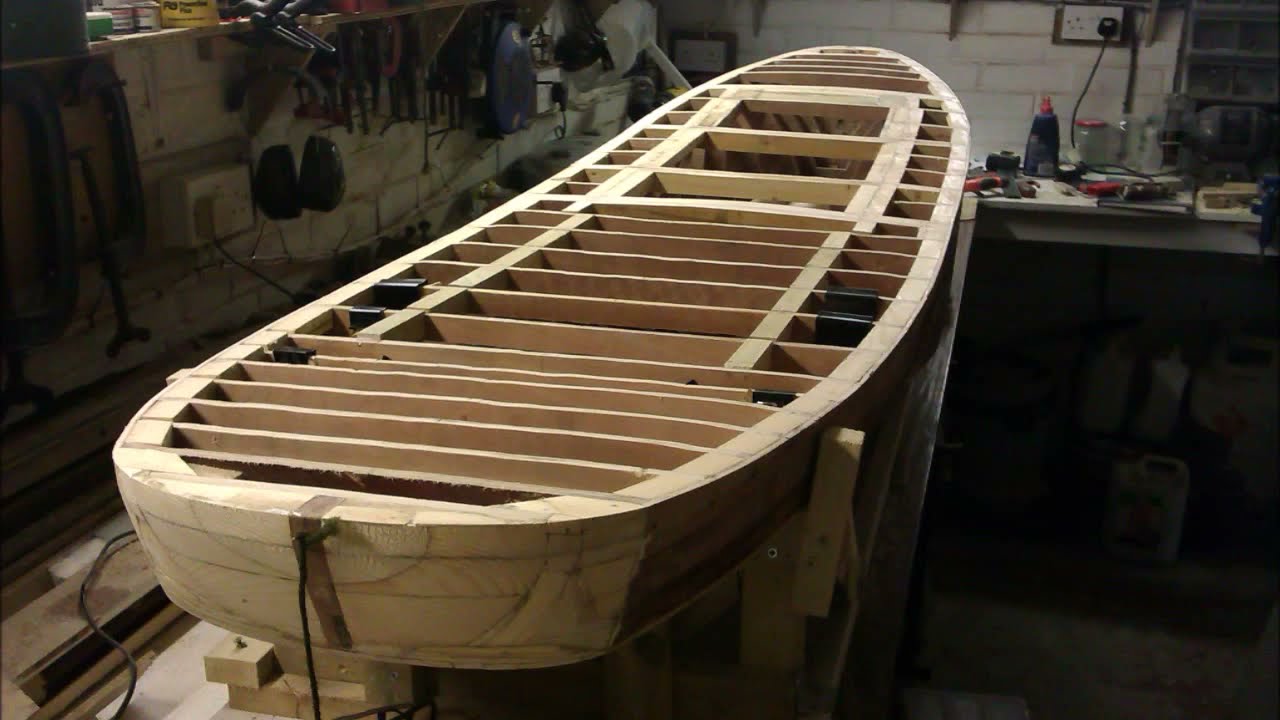 Model Tug Thunderer