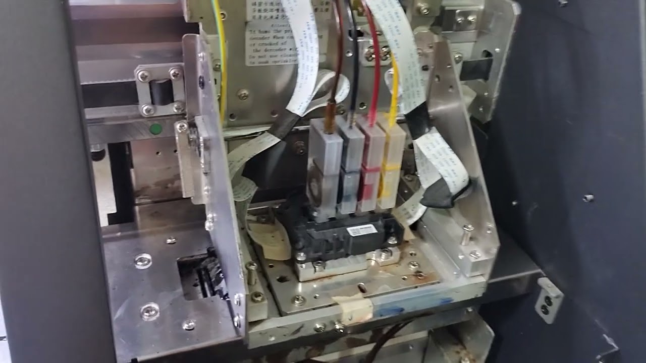 Plotter sublimação com falha em um canal . Resolvido trocando apenas o damper do canal limpeza