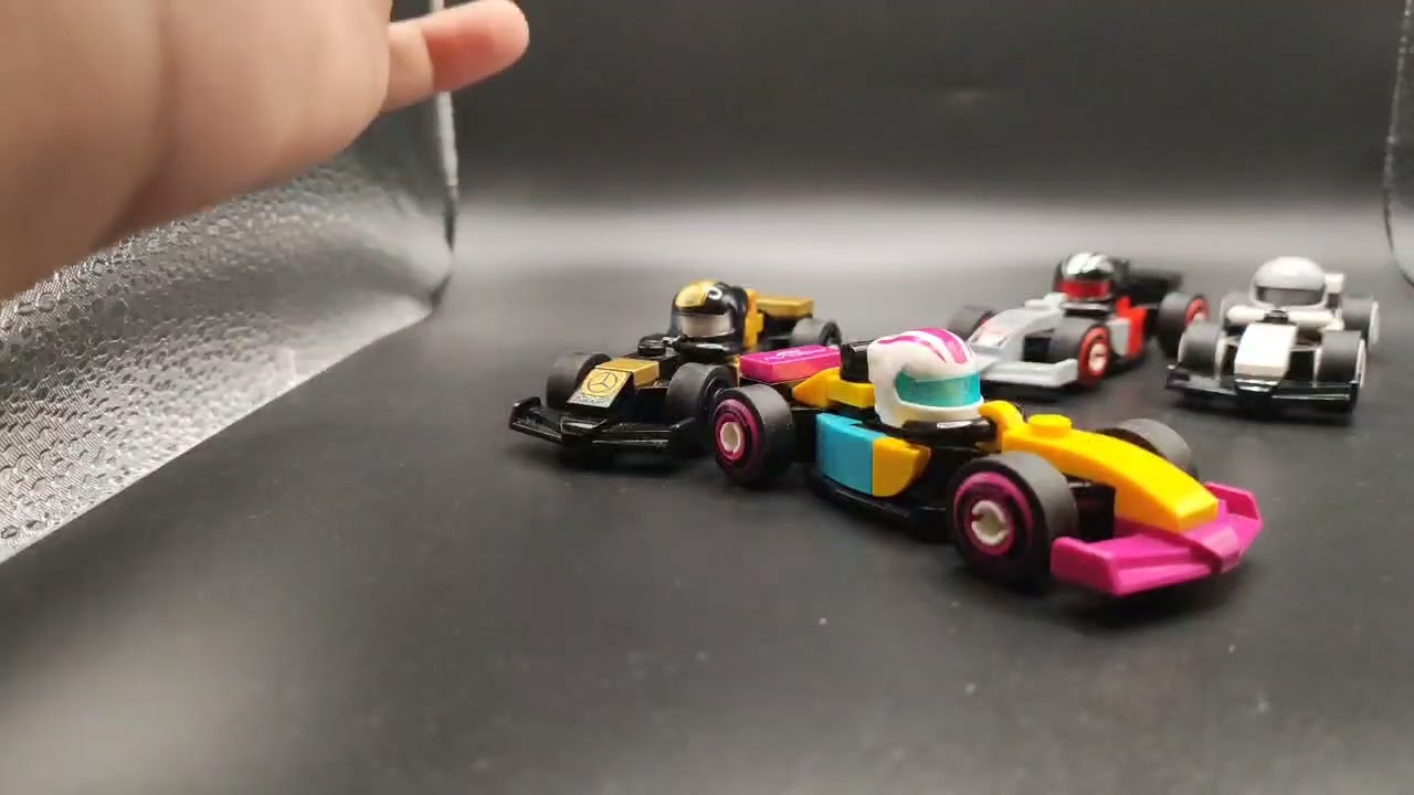 Custom LEGO F1 CMF Car MOCs