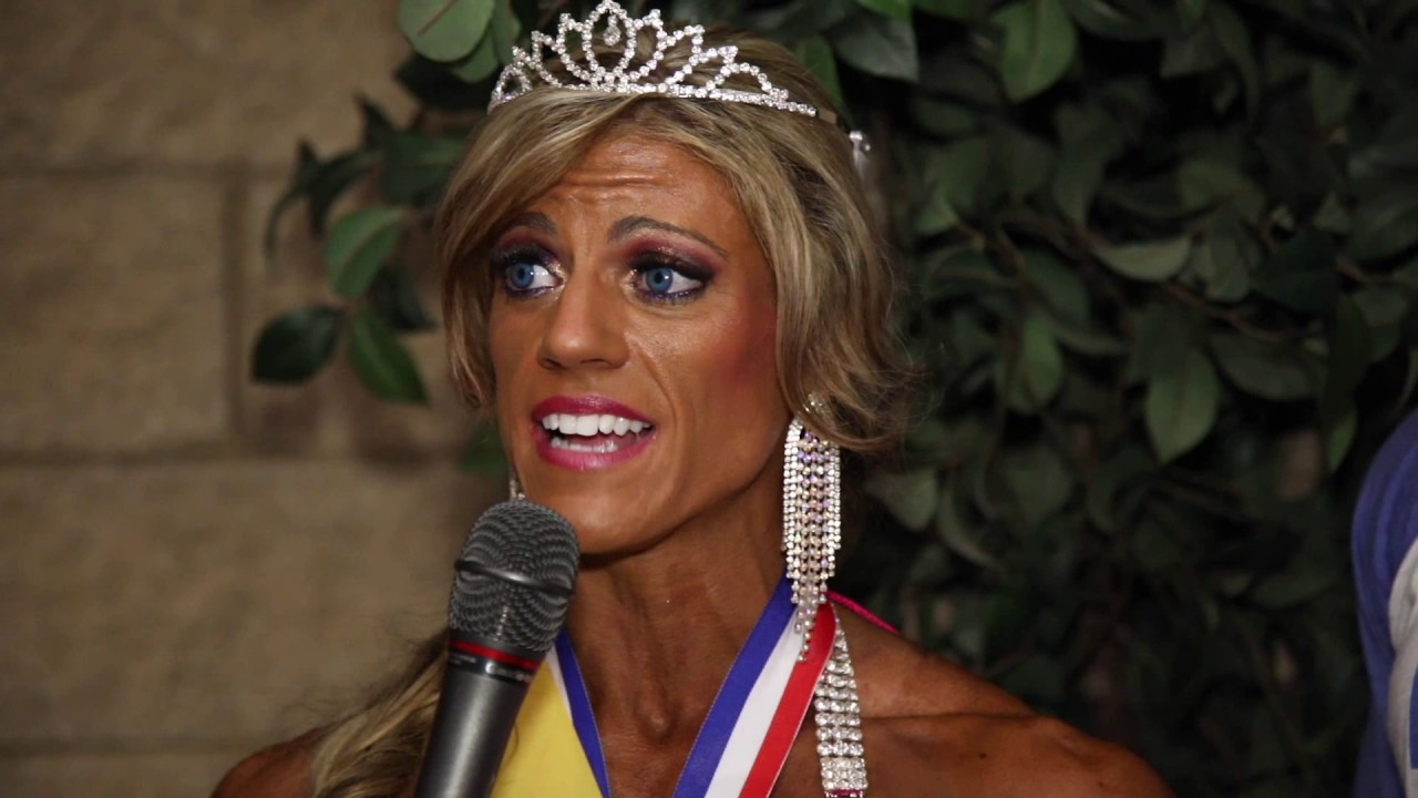 IFBB Wings of Strength Chicago Pro | Women's Physique Champion Autumn Swansen