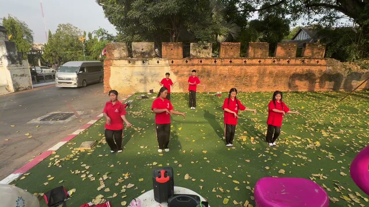 ผลงานนาฏศิลป์สร้างสรรค์ประกอบเพลง หากเธอรักใครคนหนึ่ง ชั้นมัธยมศึกษา 3/14 โรงเรียนกาญจนานุเคราะห์