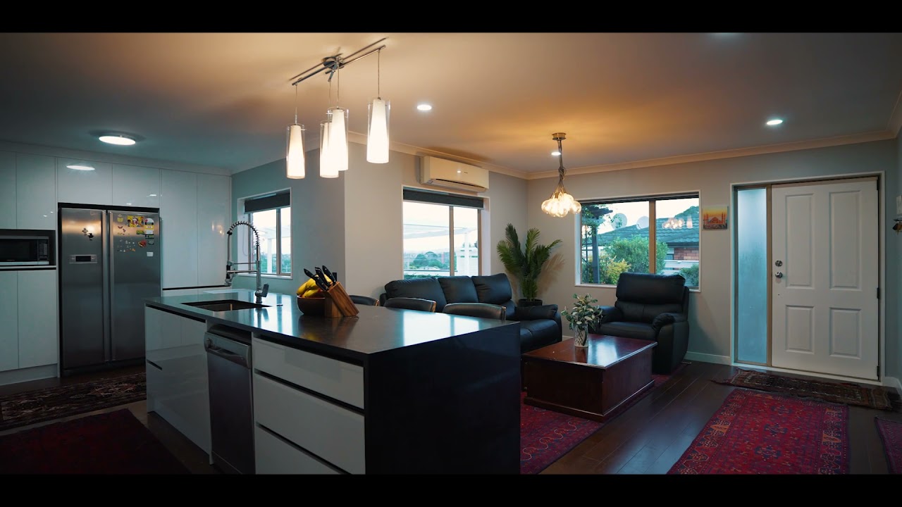 7 Exotic Place, Massey - Ronald & Natalie Hachache