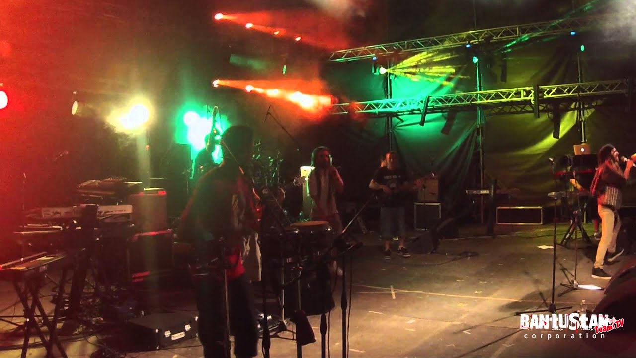 RAS MAT-I & RED STRIPES 