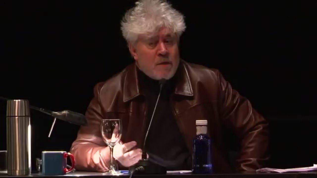 Pedro Almodóvar en la Escuela SUR: Cine, lenguaje, ciudad. (Parte I)