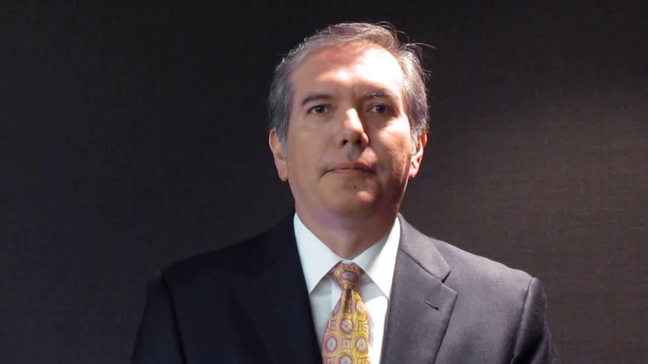 Slap Tear Prevention - Dr. Eloy Ochoa