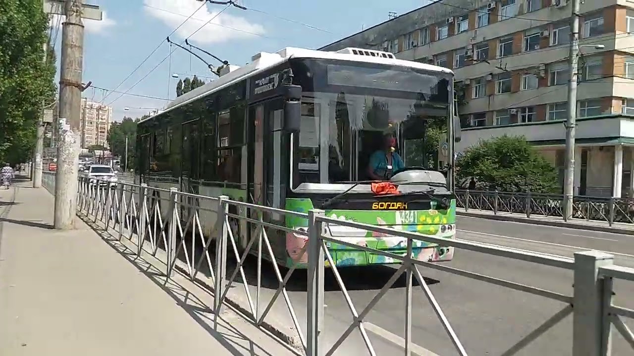 Троллейбус БОГДАН Т701 15