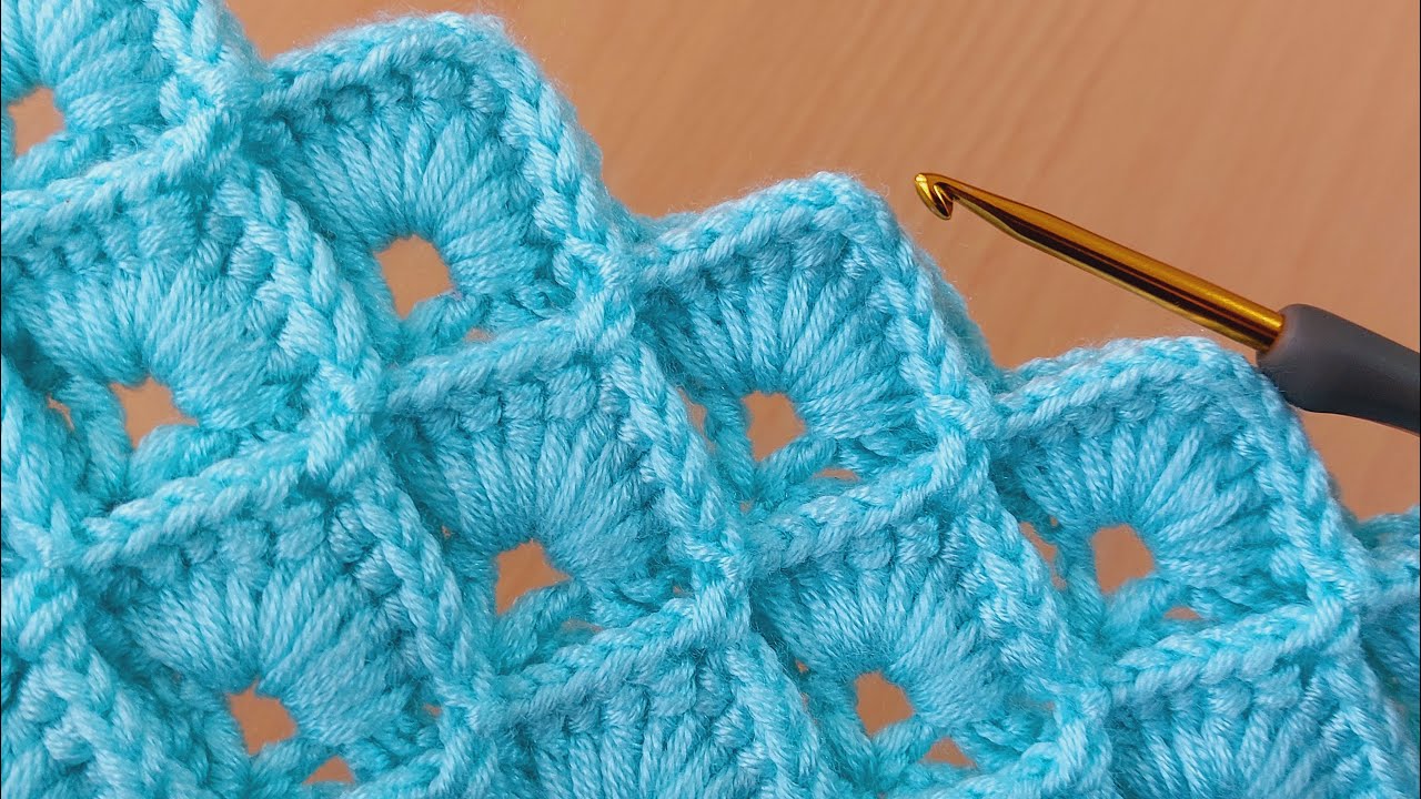 pretty flashy crochet knitting / Kolay ve gösterişli tığ işi örgü