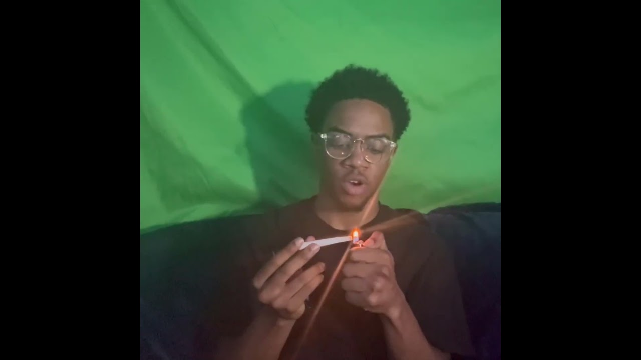 Rizla(Blue) Paper Review&hellip; FINALLY #stonercontent #jsw #rollingpaper #review