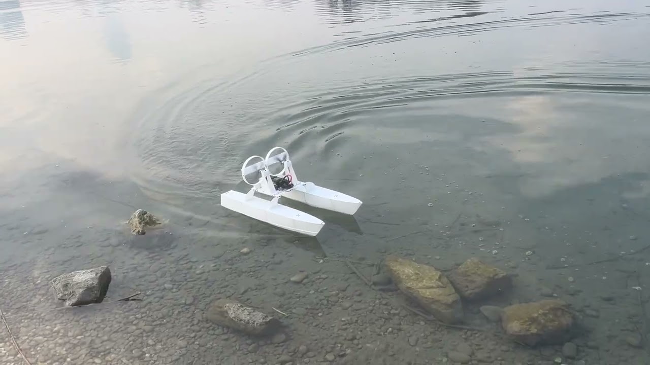 3D printed Twin Prop RC Catamaran - new hulls and weight more centered