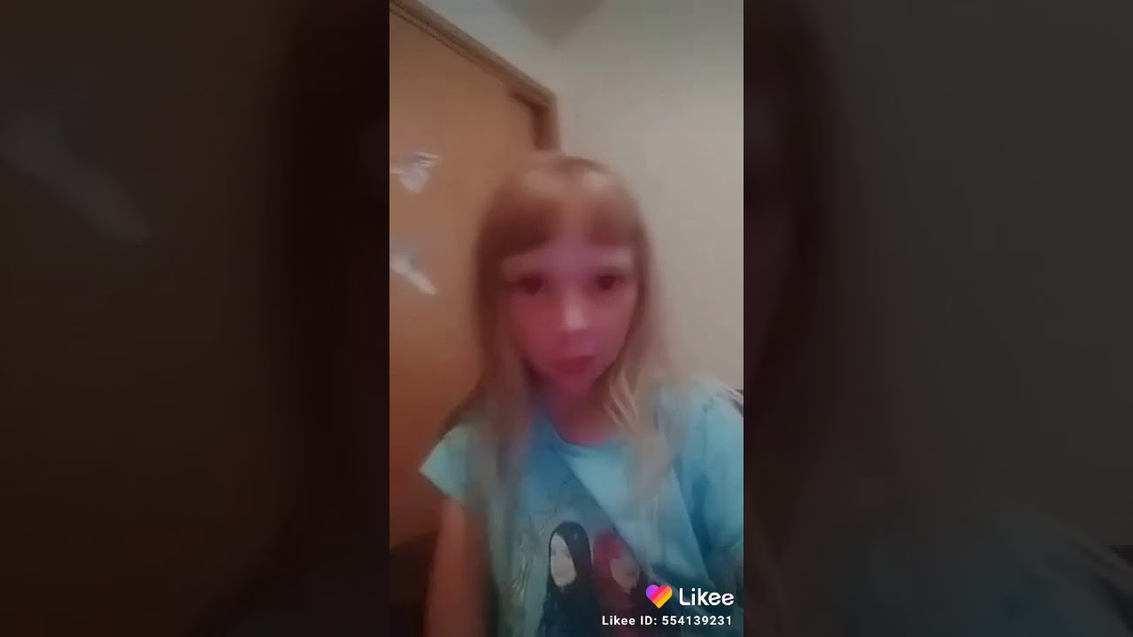 Emma got her bangs cut