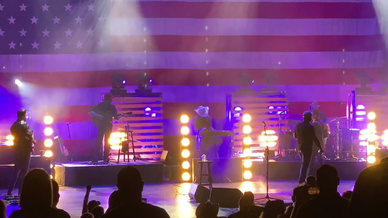 Aaron Lewis - It’s been a while (country version) 10/07/21 Grand Prairie TX