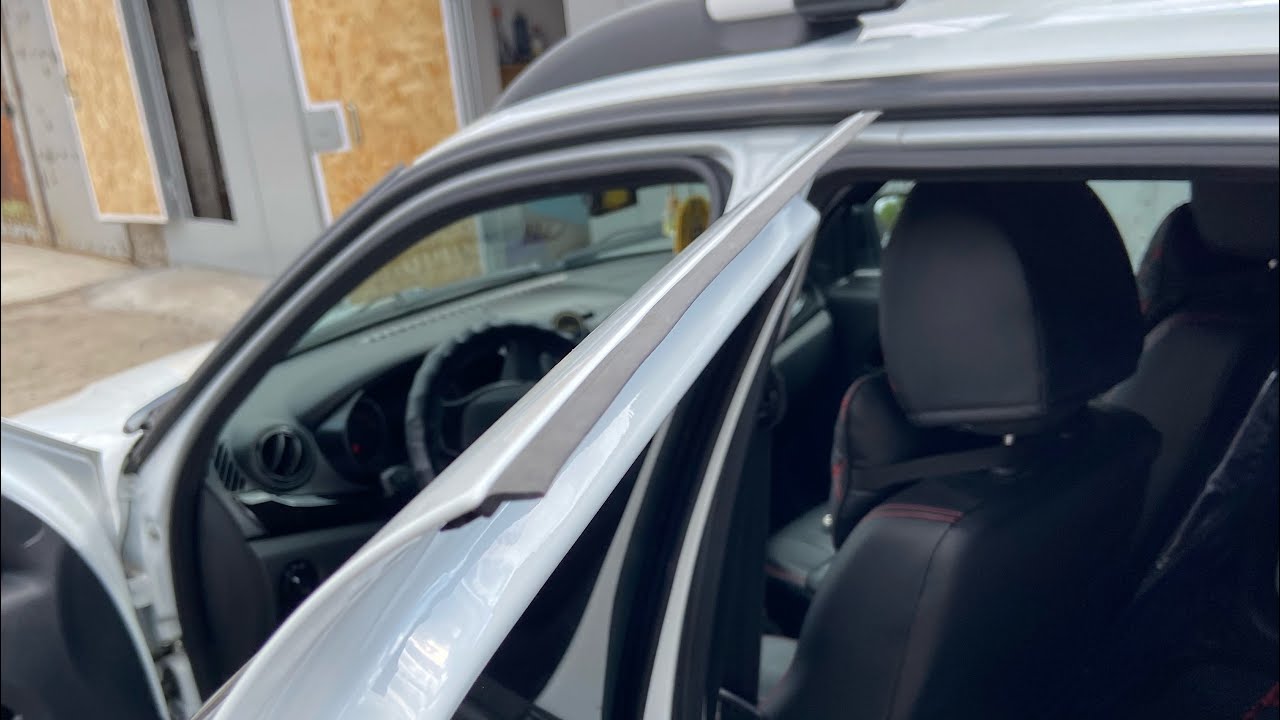 Z ОБРАЗНЫЙ УПЛОТНИТЕЛЬ НА ДВЕРИ LADA GRANTA CROSS